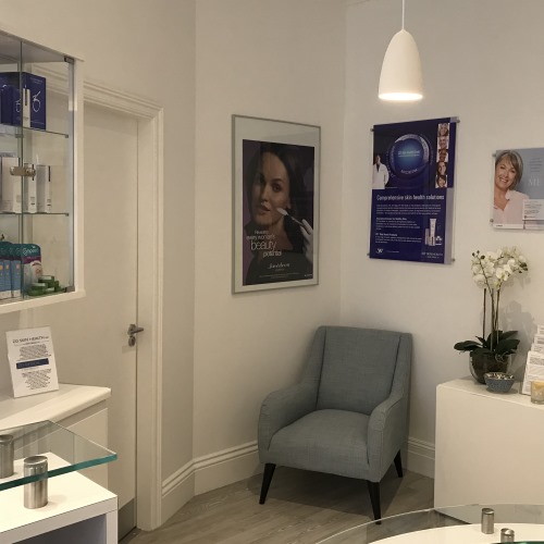 inside cosmedics harley street