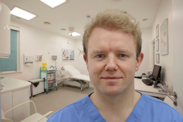 Dr Richard Kwasnicki London